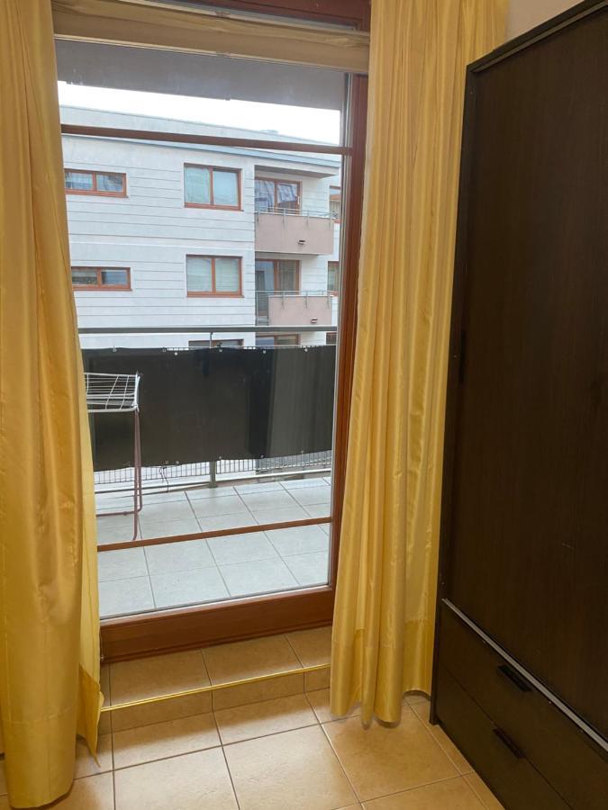 Komfortowy Apartament: Pet-Friendly Old Town Retreat near Park Praski Warsaw Exterior photo